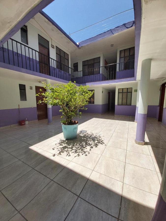 Hotel Los Arcos Penjamo ภายนอก รูปภาพ