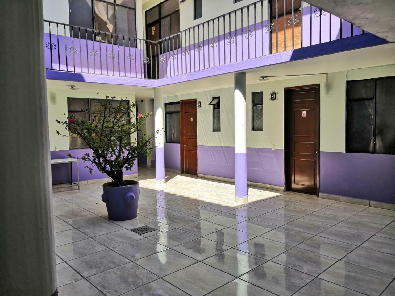 Hotel Los Arcos Penjamo ภายนอก รูปภาพ