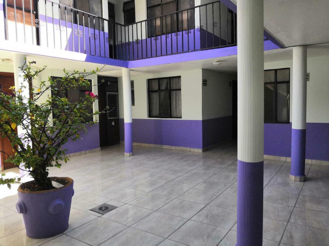 Hotel Los Arcos Penjamo ภายนอก รูปภาพ
